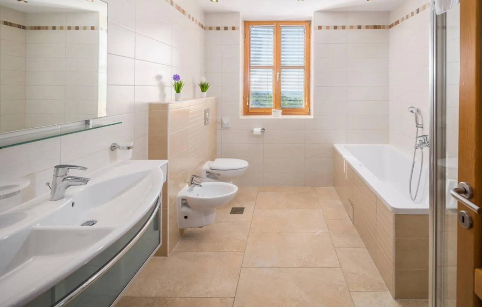 Villa Morgan For 8 People In Central Istria With 45 M2 Private Pool & Pet Friendly Donje Baredine 0*,  Chorwacja