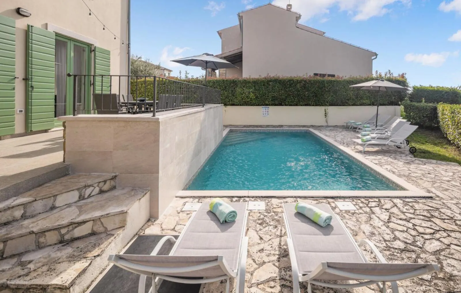 Villa Morgan For 8 People In Central Istria With 45 M2 Private Pool & Pet Friendly Donje Baredine 0*,